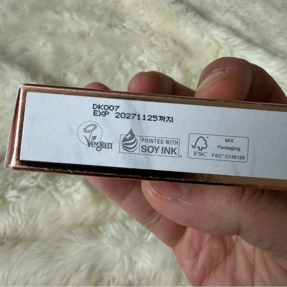 Dear Dahlia Skin Silhouette Contour Duo in Neutral